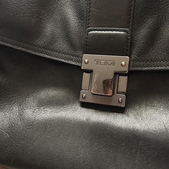 Tumi Leather Laptop Briefcase Beacon Hill Bag. Black Quality Leather. - Picture 3 of 16